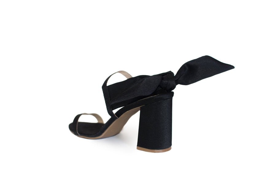 Carlo black sandals